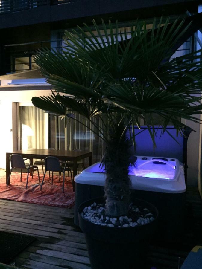 Un Havre De Paix Apartment Courcelles-Sapicourt Bagian luar foto